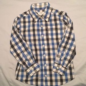 Crown & Ivy blue plaid long sleeve button up top